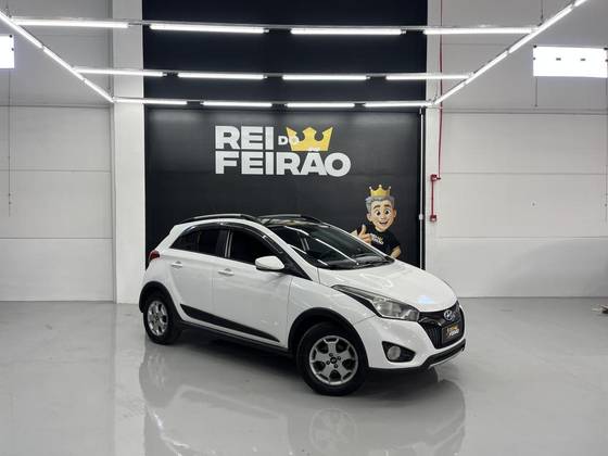 HYUNDAI HB20X 1.6 16V STYLE FLEX 4P MANUAL HYUNDAI HB20X 1.6 16V STYLE FLEX 4P MANUAL